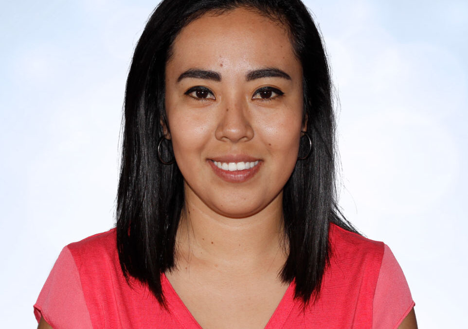 HELEN DE LEÓN – ADMINISTRATIVE ASSISTANT